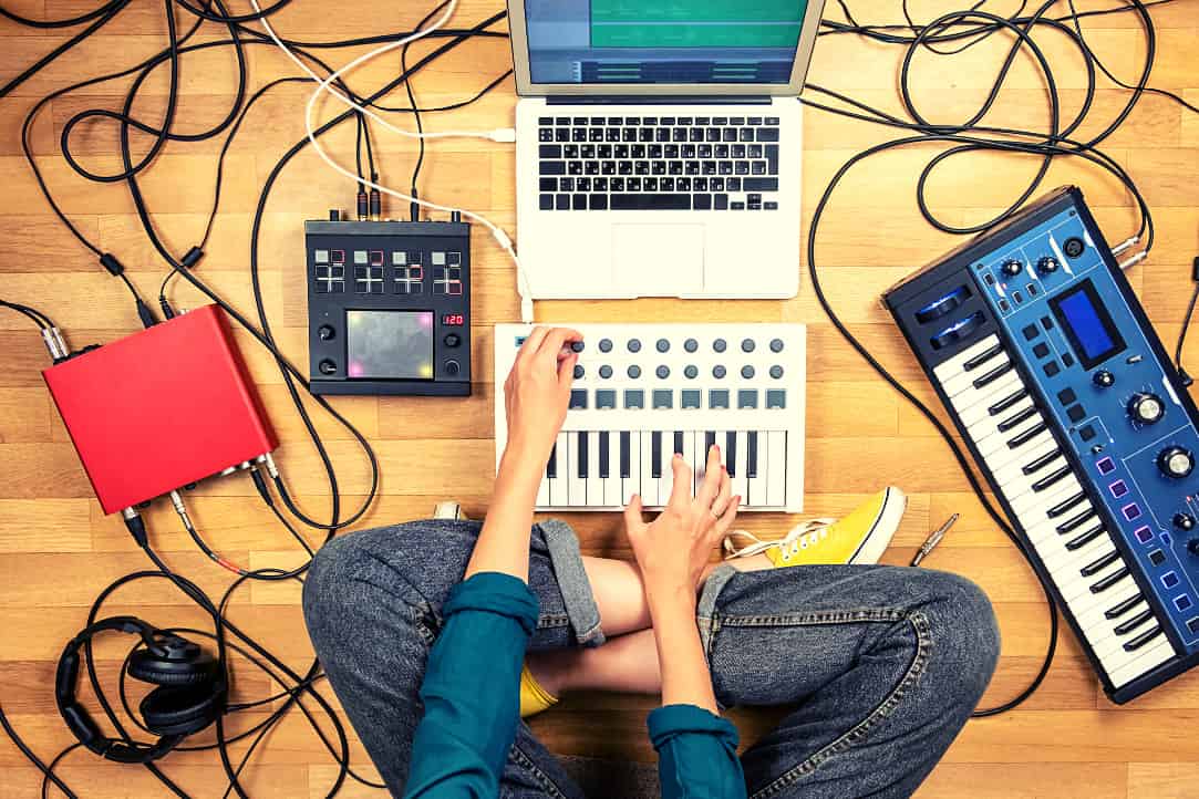 Тренды и новые направления в EDM: Что слушать в 2025 году - 4